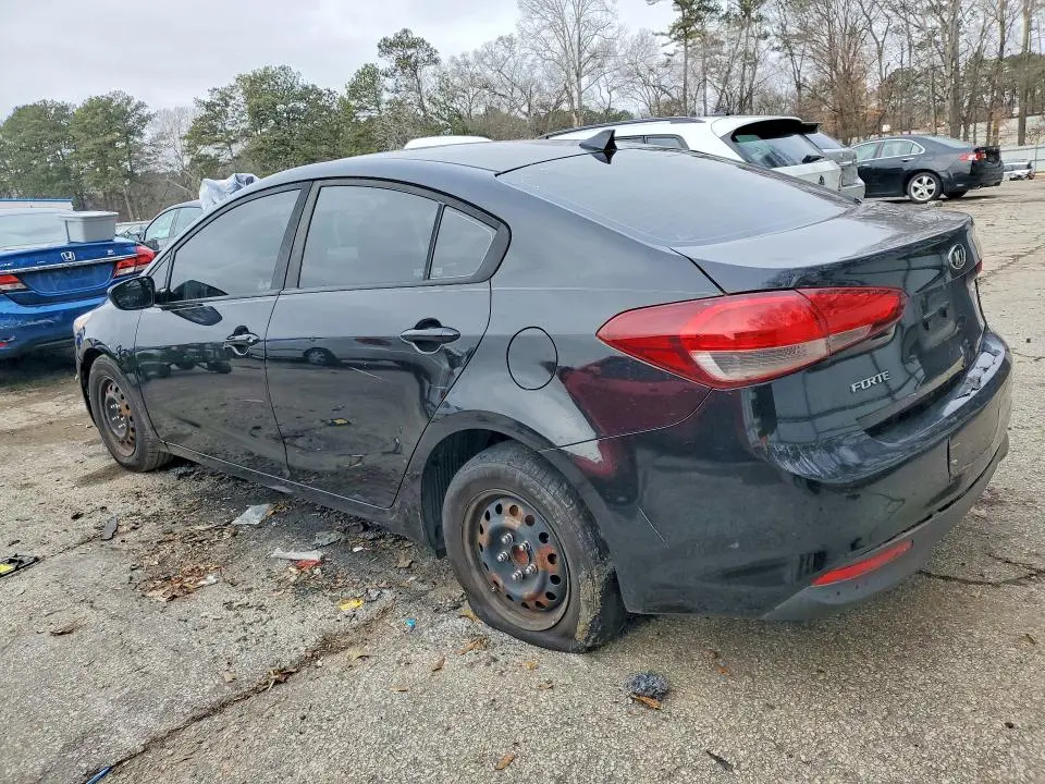 2017 KIA FORTE LX  
