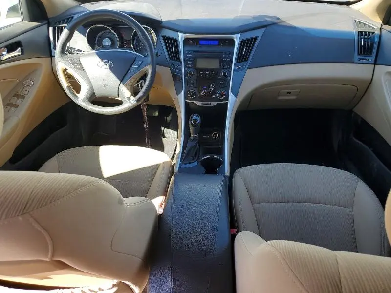 2012 HYUNDAI SONATA GLS  