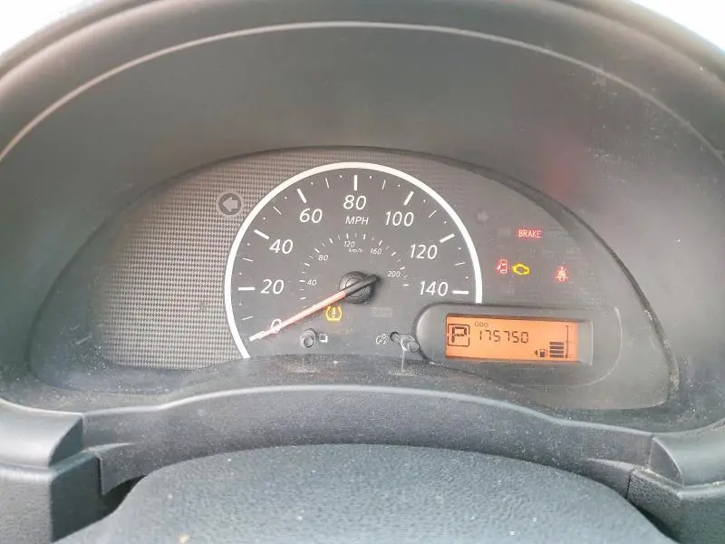 2013 NISSAN VERSA 1.6 S  