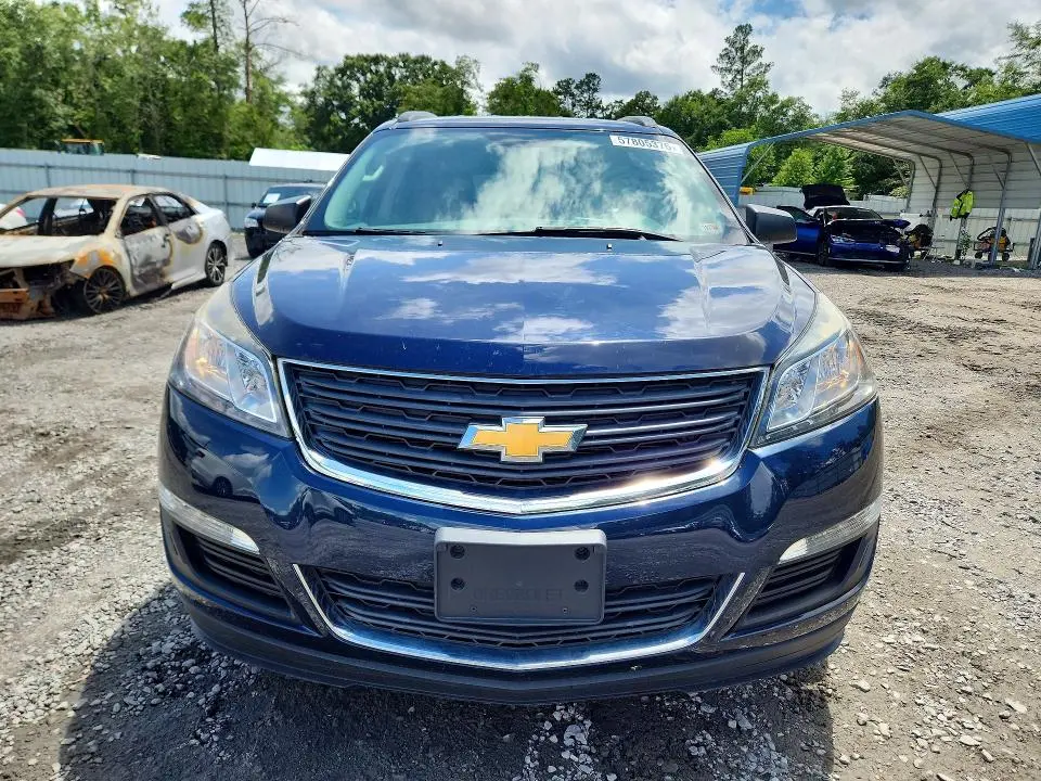 2017 CHEVROLET TRAVERSE LS  