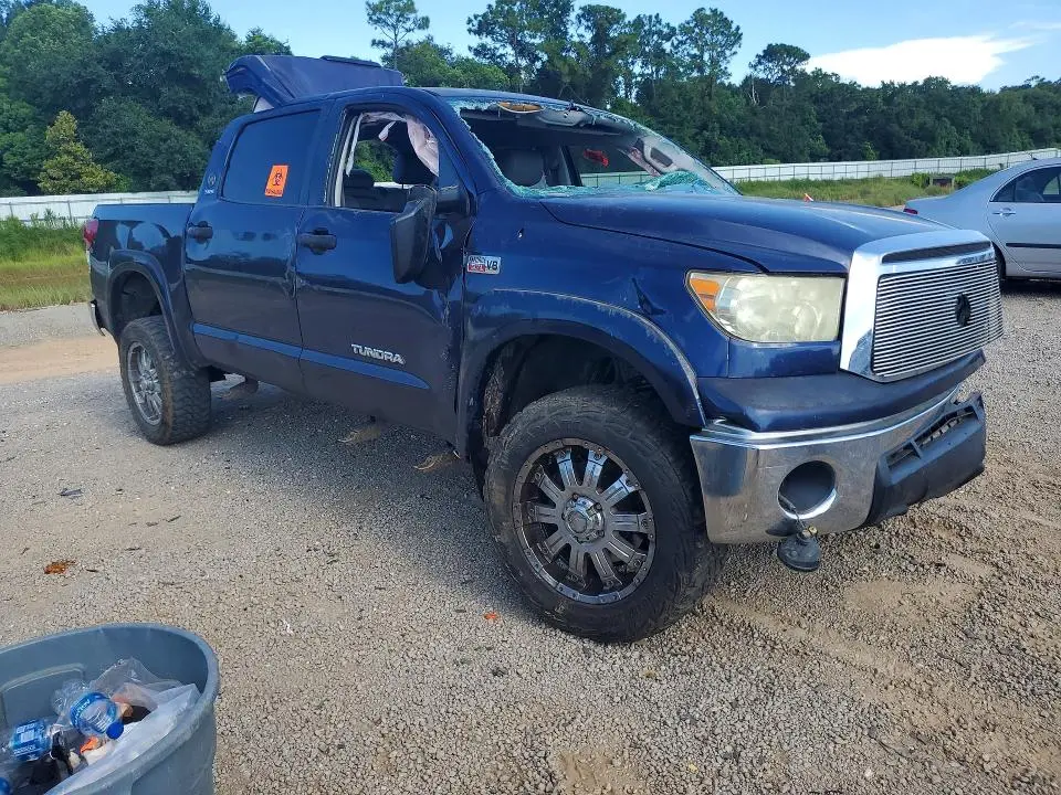 2012 TOYOTA TUNDRA CREWMAX SR5  