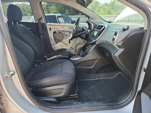 2019 CHEVROLET SONIC LT  