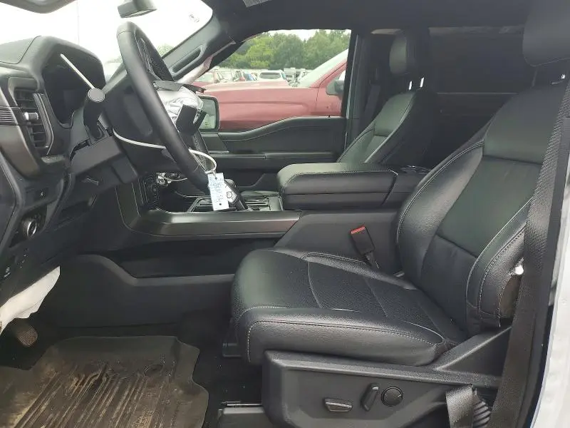 2025 FORD F150 LARIAT  