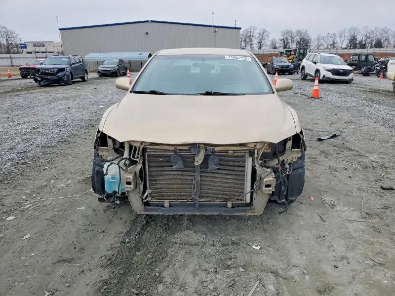 2011 TOYOTA CAMRY BASE  