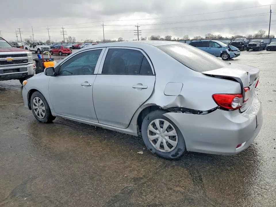 2013 TOYOTA COROLLA   