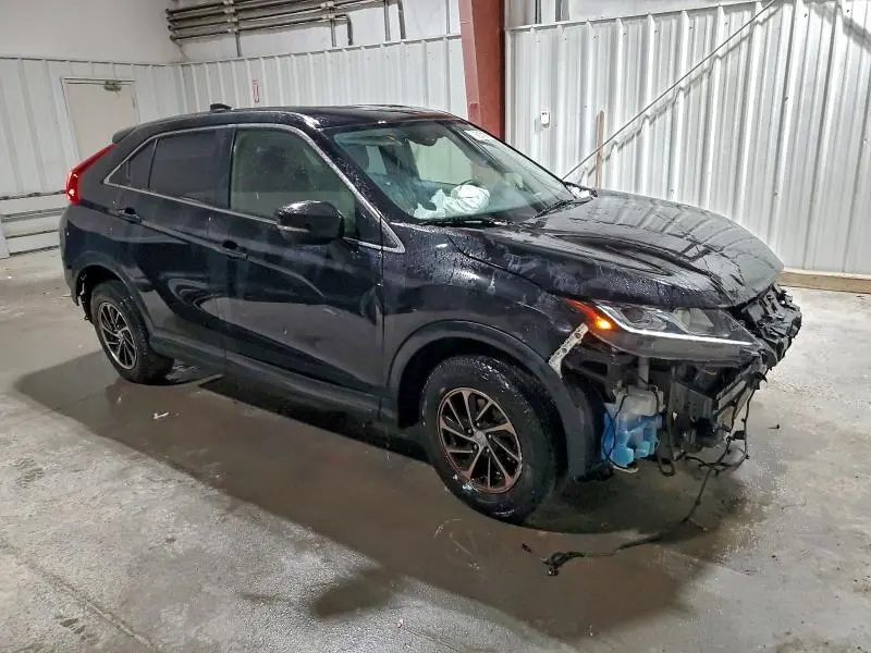 2020 MITSUBISHI ECLIPSE CROSS ES  