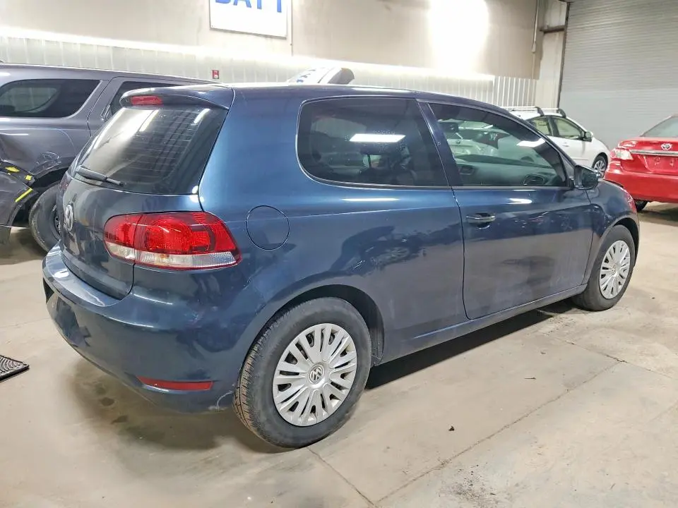 2013 VOLKSWAGEN GOLF   