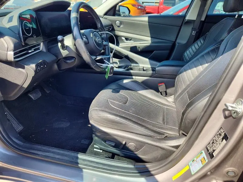 2022 HYUNDAI ELANTRA LIMITED  