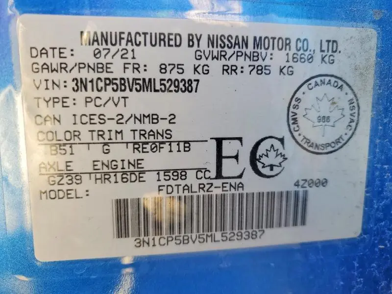 2021 NISSAN KICKS S  