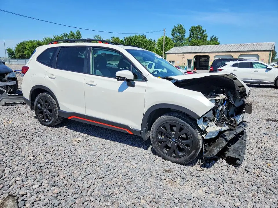 2019 SUBARU FORESTER SPORT  