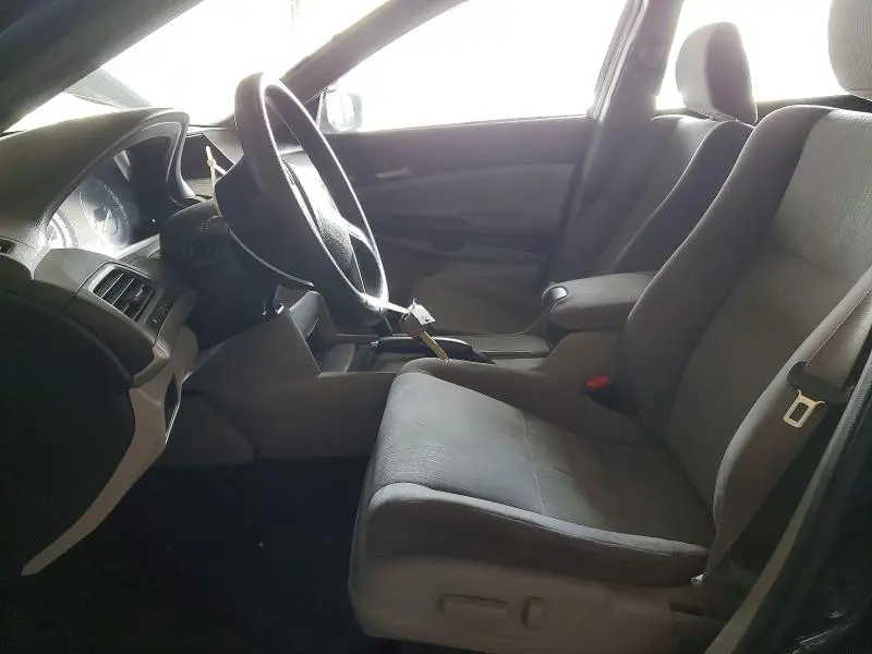 2011 HONDA ACCORD LXP  