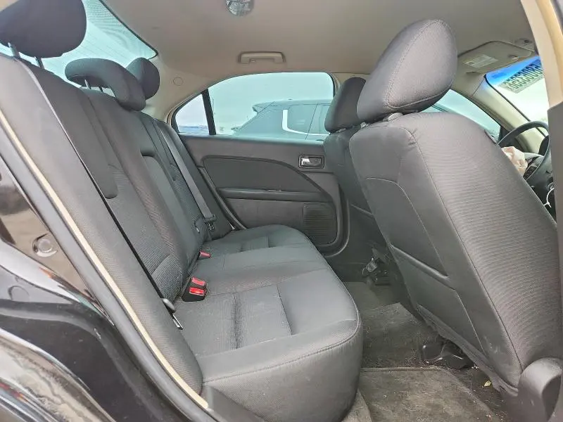 2011 FORD FUSION SE  