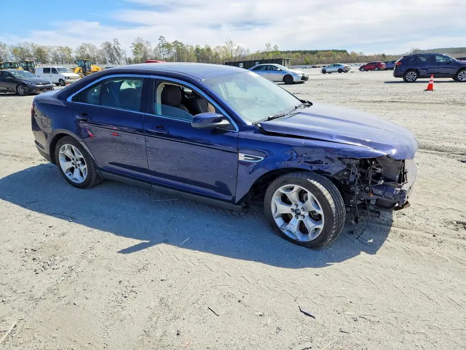 2011 FORD TAURUS SEL  