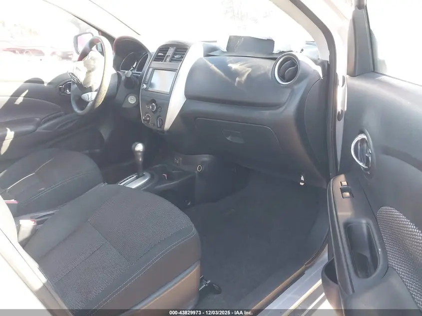 2019 NISSAN VERSA 1.6 SV