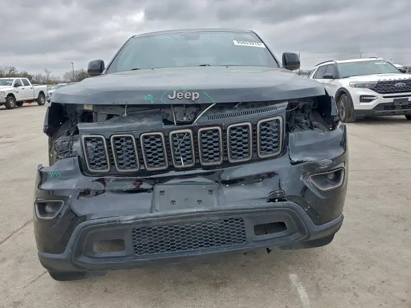 2017 JEEP GRAND CHEROKEE LAREDO  