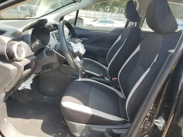 2022 NISSAN VERSA SV  