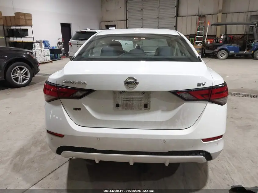 2021 NISSAN SENTRA SV XTRONIC CVT