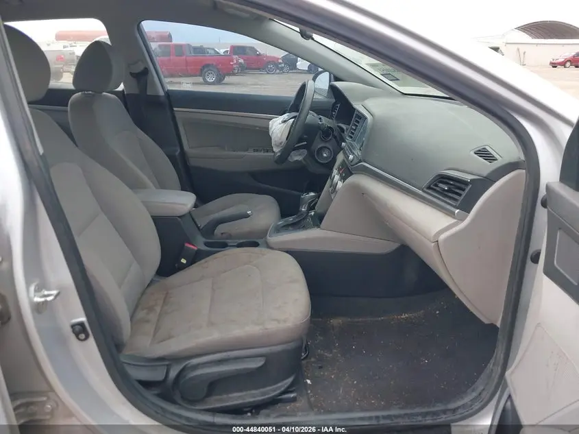 2019 HYUNDAI ELANTRA SEL