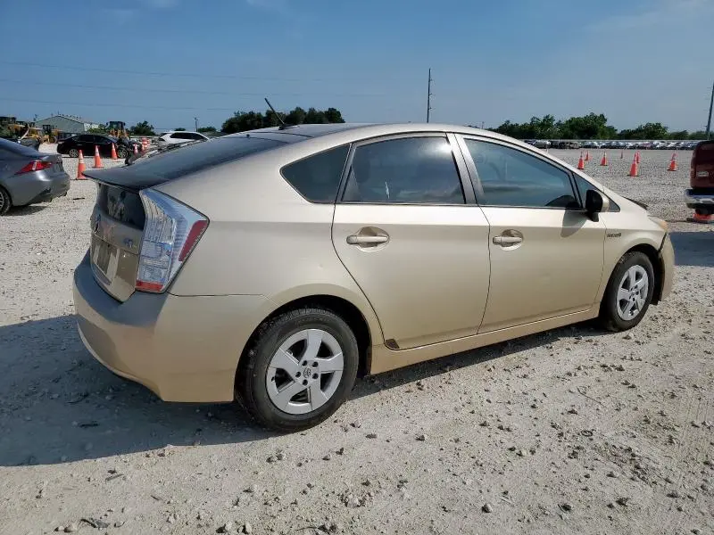 2010 TOYOTA PRIUS   