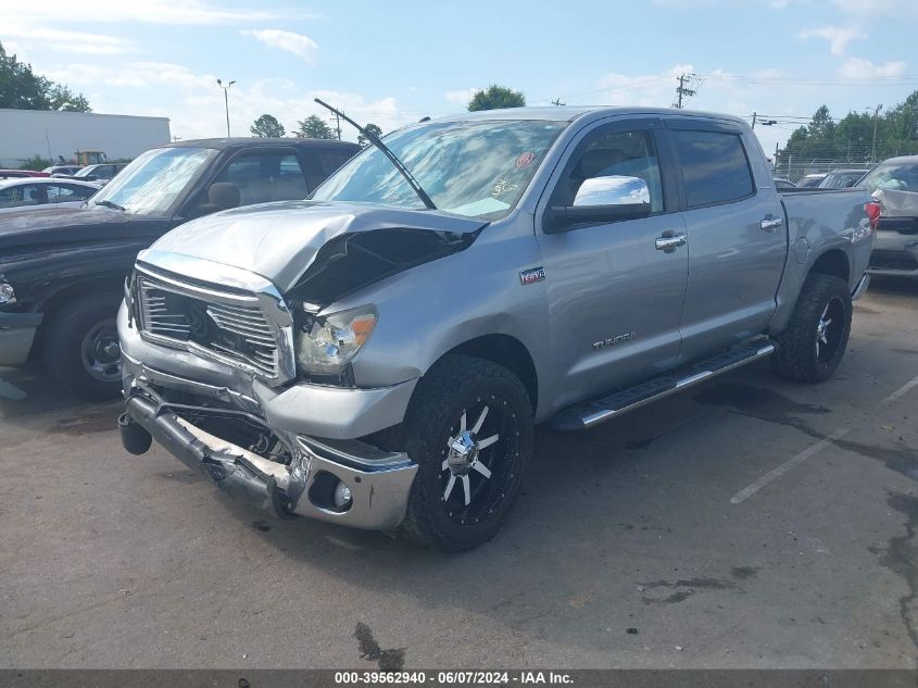 2013 TOYOTA TUNDRA PLATINUM 5.7L V8