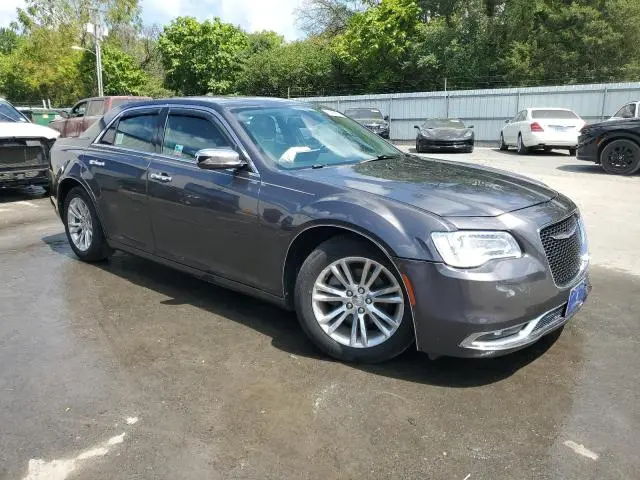 2016 CHRYSLER 300C   