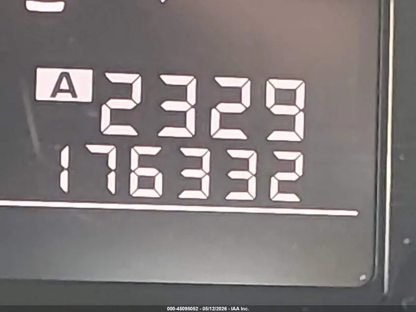 2011 SUBARU OUTBACK 2.5I LIMITED