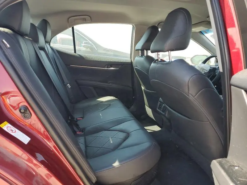 2018 TOYOTA CAMRY HYBRID  