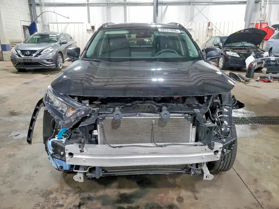 2021 TOYOTA RAV4 LE  