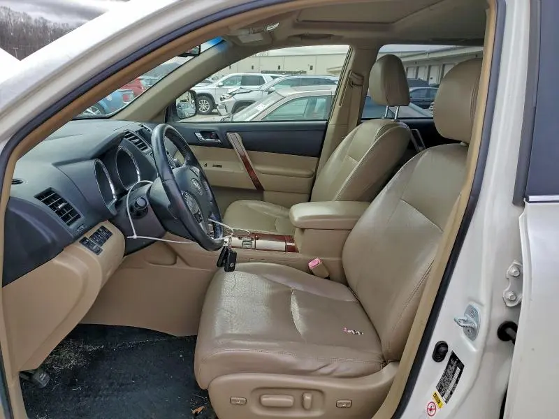 2013 TOYOTA HIGHLANDER HYBRID LIMITED  