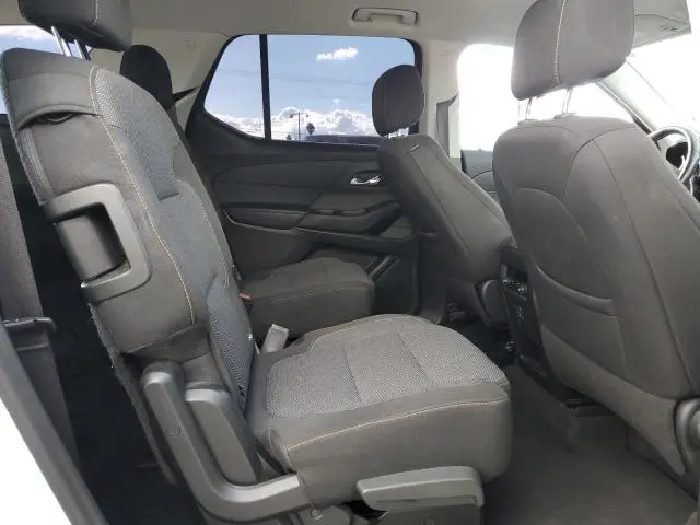 2021 CHEVROLET TRAVERSE LT  