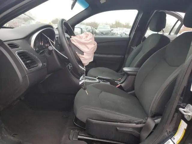 2011 CHRYSLER 200 LX  