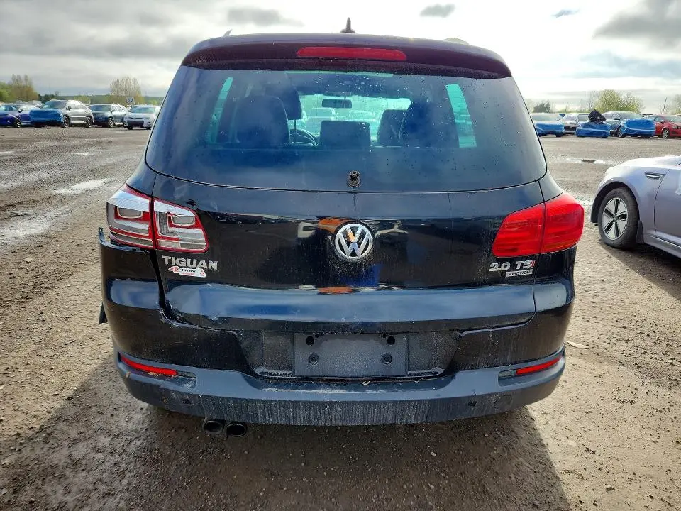 2015 VOLKSWAGEN TIGUAN S  