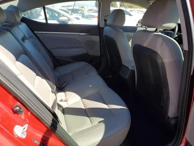 2019 HYUNDAI ELANTRA SEL  