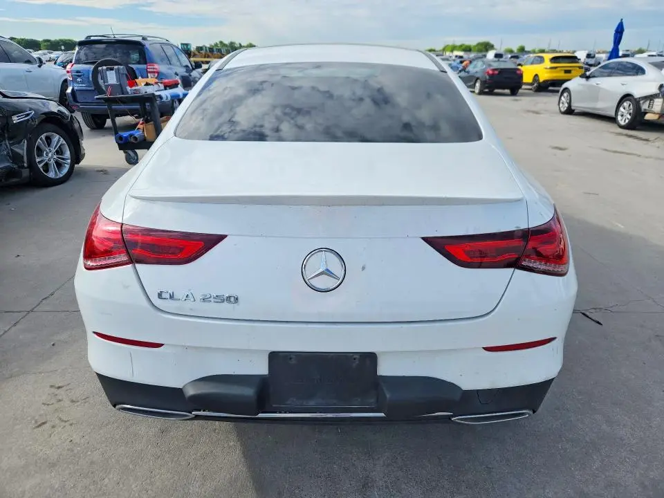2021 MERCEDES-BENZ CLA 250  