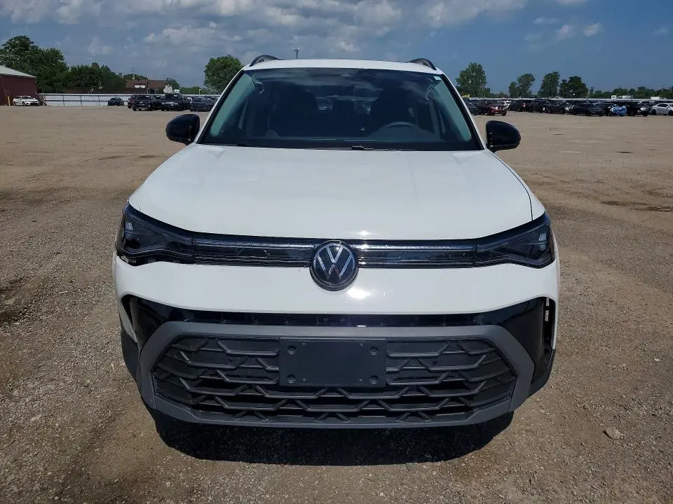 2025 VOLKSWAGEN TAOS SE BLACK  