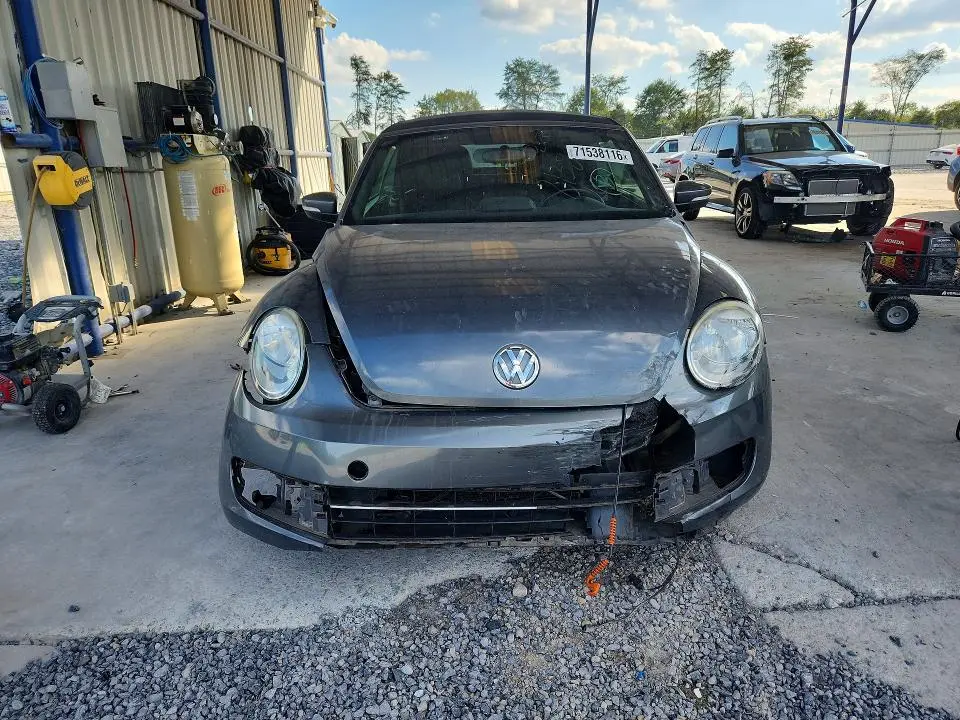 2013 VOLKSWAGEN BEETLE   