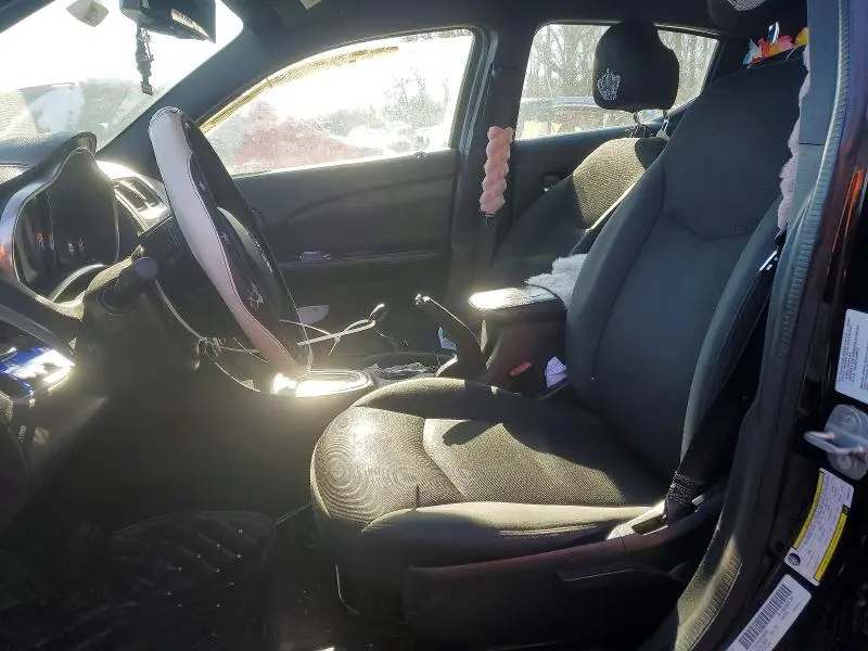 2014 DODGE AVENGER SE  