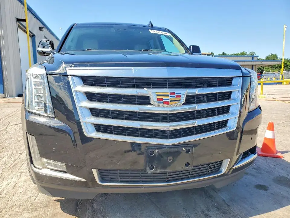 2016 CADILLAC ESCALADE LUXURY  