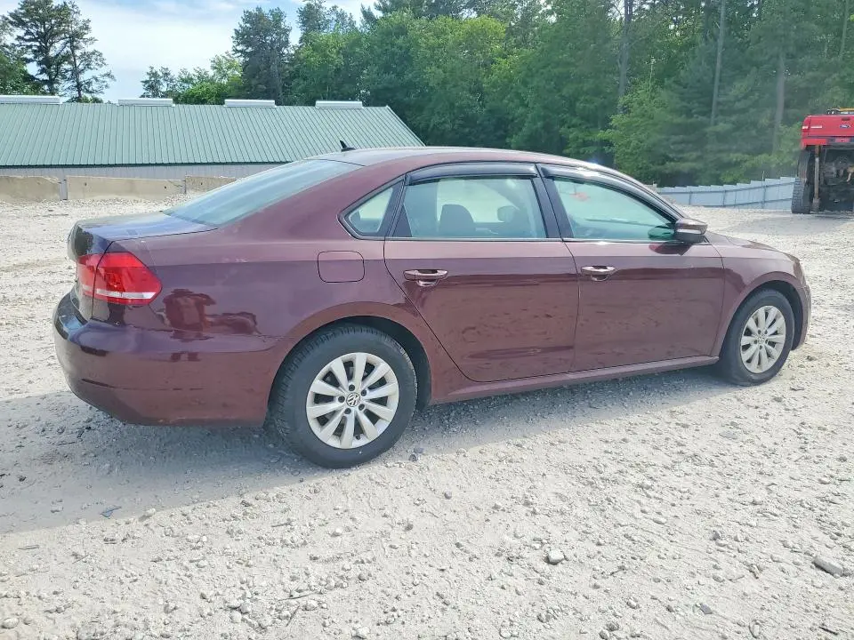 2013 VOLKSWAGEN PASSAT S  