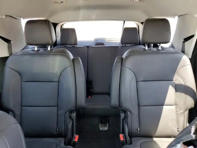 2021 CHEVROLET TRAVERSE LT  