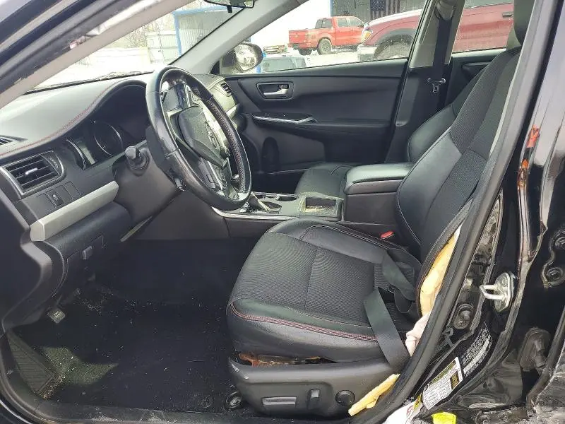 2017 TOYOTA CAMRY LE  