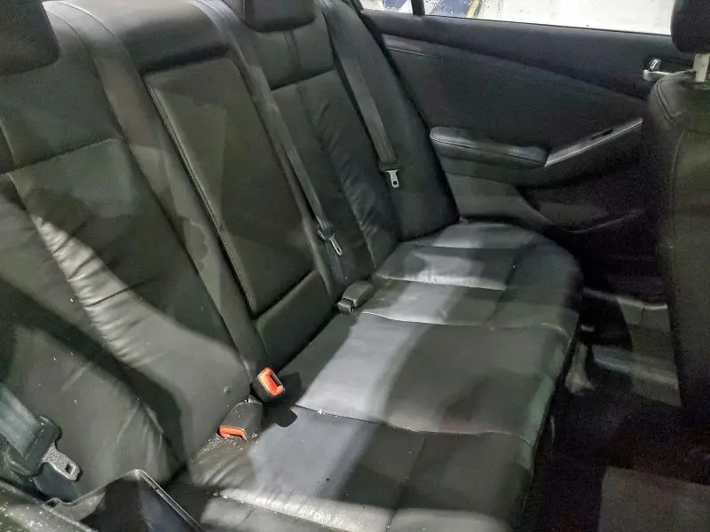 2011 NISSAN ALTIMA BASE  