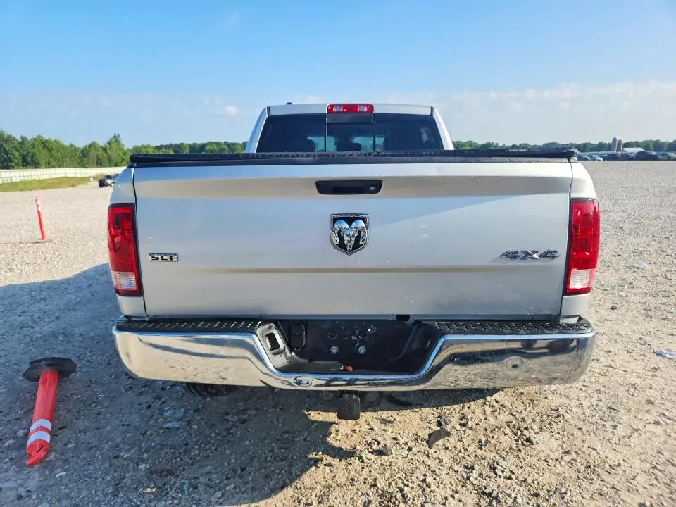 2017 RAM 1500 SLT  