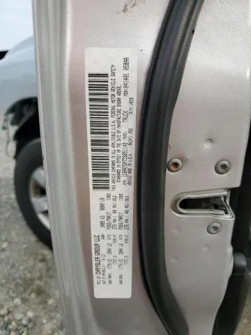 2013 RAM 1500 SLT