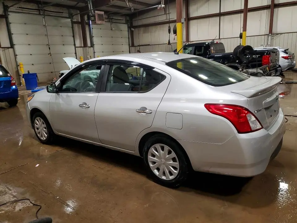 2017 NISSAN VERSA   