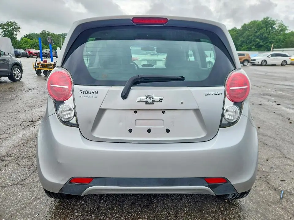 2015 CHEVROLET SPARK 1LT  