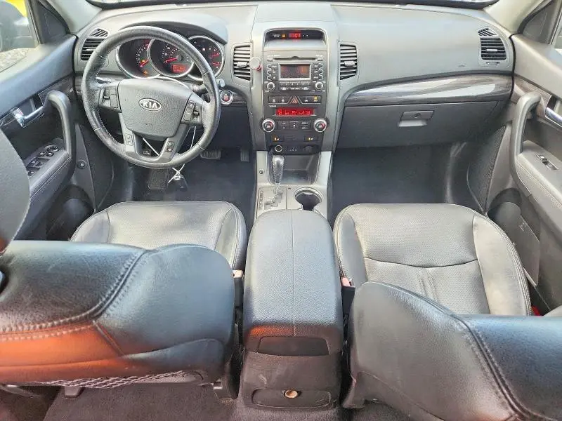 2011 KIA SORENTO EX  