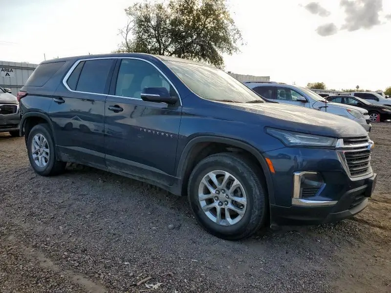 2023 CHEVROLET TRAVERSE LS  
