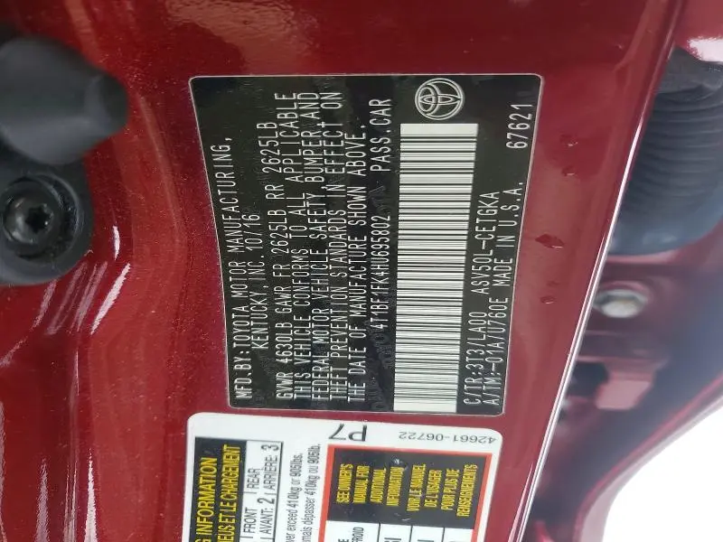 2017 TOYOTA CAMRY XLE  