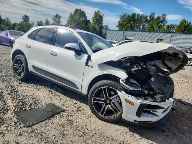 2021 PORSCHE MACAN   